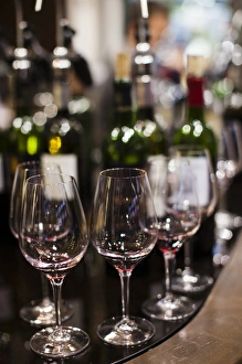 Images Dated 29th October 2010: France, Aquitaine Region, Gironde Department, St-Emilion, wine town, wine tasting