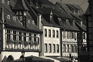 France, Bas-Rhin, Alsace Region, Alsatian Wine Route, Obernai, Rue du Marche, buildings