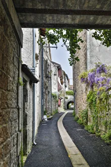 Alley Prints: France, Cajarc. Narrow alley
