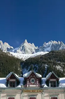 Images Dated 2nd March 2005: FRANCE-French Alps (Haute-Savoie)-CHAMONIX-MONT-BLANC: Le Montenvers / Winter Train
