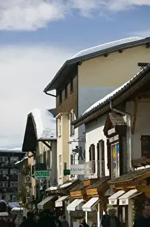 Images Dated 3rd March 2005: FRANCE-French Alps (Haute-Savoie)-MEGEVE: Ski Resort Town Center / Winter
