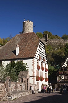 Images Dated 11th October 2010: France, Haut-Rhin, Alsace Region, Alsatian Wine Route, Kaysersberg, town detail