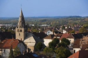 Images Dated 12th October 2010: France, Jura Department, Franche-Comte Region, Poligny, overview of town