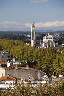 Images Dated 18th October 2010: France, Languedoc-Roussillon, Herault Department, Montpellier, city view from Promenade