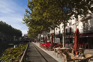 Images Dated 21st October 2010: France, Languedoc-Roussillon, Pyrenees-Orientales Department, Perpignan, buildings
