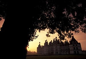 Loire Valley Prints: France, Loire Valley. Chateau de Chambord