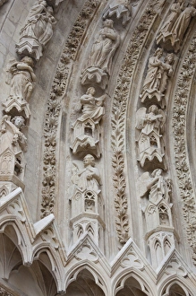 Images Dated 5th October 2010: France, Marne, Champagne Ardenne, Reims, Cathedrale Notre Dame, exterior