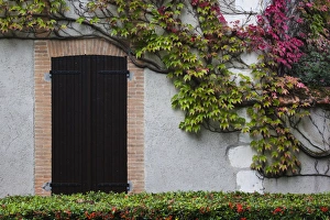Champagne Ardenne Prints: France, Marne, Champagne Ardenne, Louvois, house detail