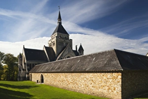 Images Dated 7th October 2010: France, Marne, Champagne Region, Dormans, Memorial Chapel to the Victories of the Marne