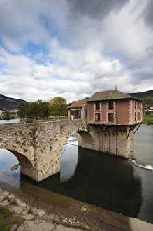 Images Dated 17th October 2010: France, Midi-Pyrenees Region, Aveyron Department, Millau, Old Windmill on the Tarn River