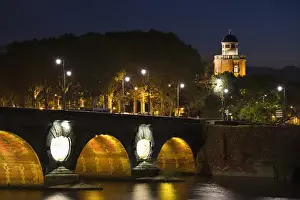 France, Midi-Pyrenees Region, Haute-Garonne Department, Toulouse, Pont Neuf bridge