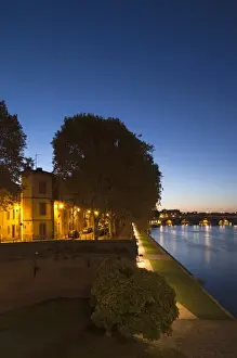 France, Midi-Pyrenees Region, Haute-Garonne Department, Toulouse, view of the Garonne