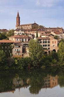Images Dated 23rd October 2010: France, Midi-Pyrenees Region, Tarn Department, Albi, view from the Jardin de la Berbie