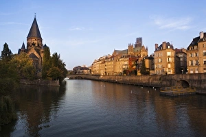 France, Moselle, Lorraine Region, Metz, Temple Neuf and Cathedrale St-Etienne, Moselle riverfront