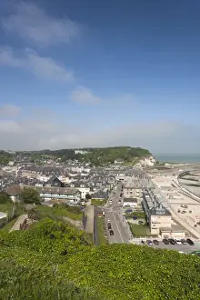 Images Dated 27th May 2012: France, Normandy Region, Seine-Maritime Department, St-Valery en Caux, elevated town view