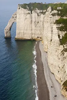 Images Dated 27th May 2012: France, Normandy Region, Seine-Maritime Department, Etretat, Falaise De Aval cliffs