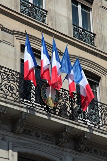 Images Dated 24th April 2009: France. Paris. French national flags on a buiding