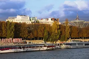Images Dated 4th November 2010: France, Paris, Grand Palais and Pont Alexandre III bridge