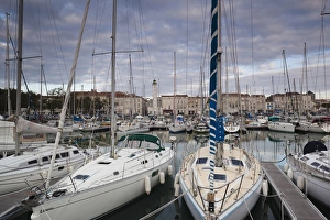 Images Dated 1st November 2010: France, Poitou-Charentes Region, Charente-Maritime Department, La Rochelle, Old Port