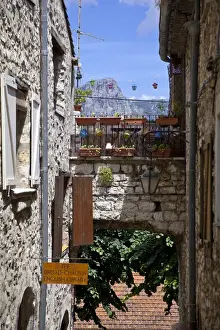 Library Prints: France, Provence, Vence. Sign for an English library outside an old building. Credit as