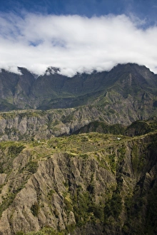 Images Dated 7th October 2008: France, Reunion Island, Cirque de Cilaos, Cilaos, mountain view from RN5 mountain road