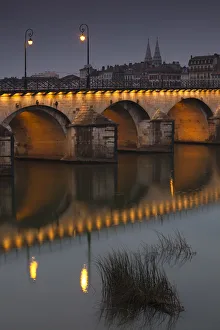Images Dated 13th October 2010: France, Saone-et-Loire Department