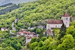 France, view of Saint-Cirq Lapopie over the River Lot