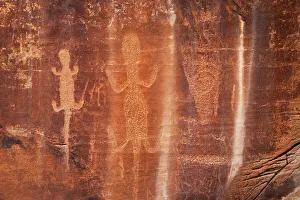 Fremont Prints: Fremont style lizard petroglyphs along Cub Creek, Dinosaur National Monument