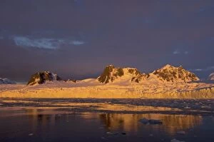 frozen glacial landscape along the western Antarctic peninsula
