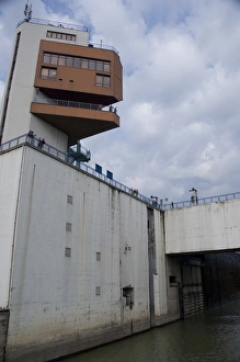 Images Dated 15th September 2009: Gabcikovo Locks & canal between Busapest & Bratislava