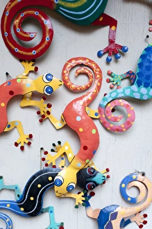 Choice Prints: Gecko wall hanging display at market place