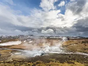 Images Dated 15th February 2015: Geothermal area Seltun heated by the vulcano Krysuvik on Reykjanes peninsula during winter