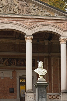 Images Dated 22nd October 2014: Germany, Baden-Wurttemburg, Baden-Baden, Trinkhalle, Pump Room, bust of Kaiser Wilhelm I