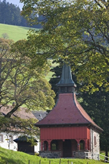 Images Dated 27th October 2014: Germany, Baden-Wurttemburg, Black Forest, Neuhof, village chapel