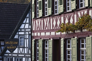 Images Dated 23rd October 2014: Germany, Baden-Wurttemburg, Black Forest, Schiltach, traditional building details, fall