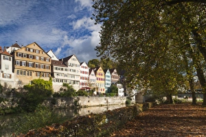 Germany, Baden-Wurttemburg, Tubingen, old town buildings along the Neckar River