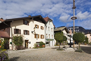 Images Dated 14th October 2014: Germany, Bavaria, Bad Reichenhall, historic old town