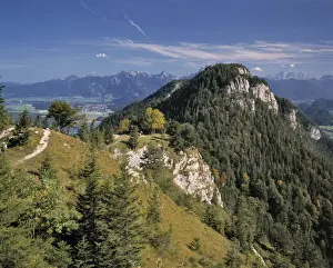 Images Dated 16th April 2008: Germany, Bavaria, Falkenstein. Hikers enjoy the vistas from Falkenstein, Bavaria, Germany