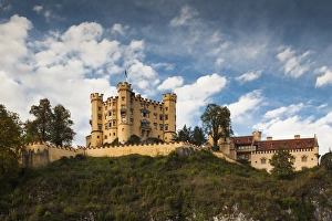 Images Dated 8th October 2014: Germany, Bavaria, Hohenschwangau, Schloss Hohenschwangau castle