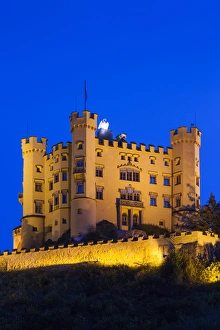 Images Dated 8th October 2014: Germany, Bavaria, Hohenschwangau, Schloss Hohenschwangau castle, dawn