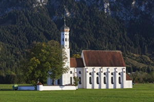 Germany, Bavaria, Hohenschwangau, St. Coloman church, fall