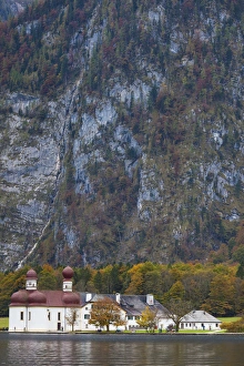 Germany, Bavaria, Konigsee, St. Bartholoma, St. Bartholoma chapel, fall