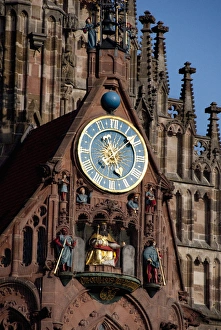 Images Dated 20th September 2009: Germany, Bavaria, Nuremberg. Market Square, Our Ladys Church facade (aka Frauenkirche)