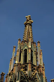 Images Dated 20th September 2009: Germany, Bavaria, Nuremberg. Market Square, Famous Lovely Fountain (aka