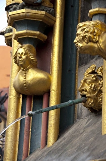 Images Dated 20th September 2009: Germany, Bavaria, Nuremberg. Market Square, Lovely Fountain (aka Beauitful