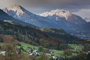 Germany, Bavaria, Oberau, elevated town view from the Rossfeld Panoramic Ring Road