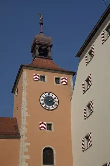 Images Dated 19th September 2009: Germany, Bavaria, Regensburg. Historic Salt House & clock tower