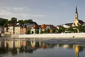 Images Dated 27th May 2008: GERMANY, Bayern-Bavaria, Bad Tolz. Town and Isar River