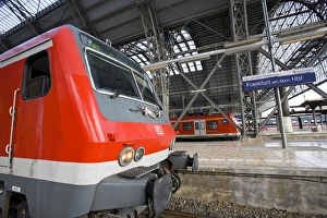 Images Dated 1st May 2008: GERMANY, Hessen, Frankfurt am Main. Main Train Station, DB (Deutsches Bahn) train