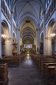 Images Dated 5th November 2014: Germany, Nordrhein-Westfalen, Bonn, Munsterbasilika basilica, interior
